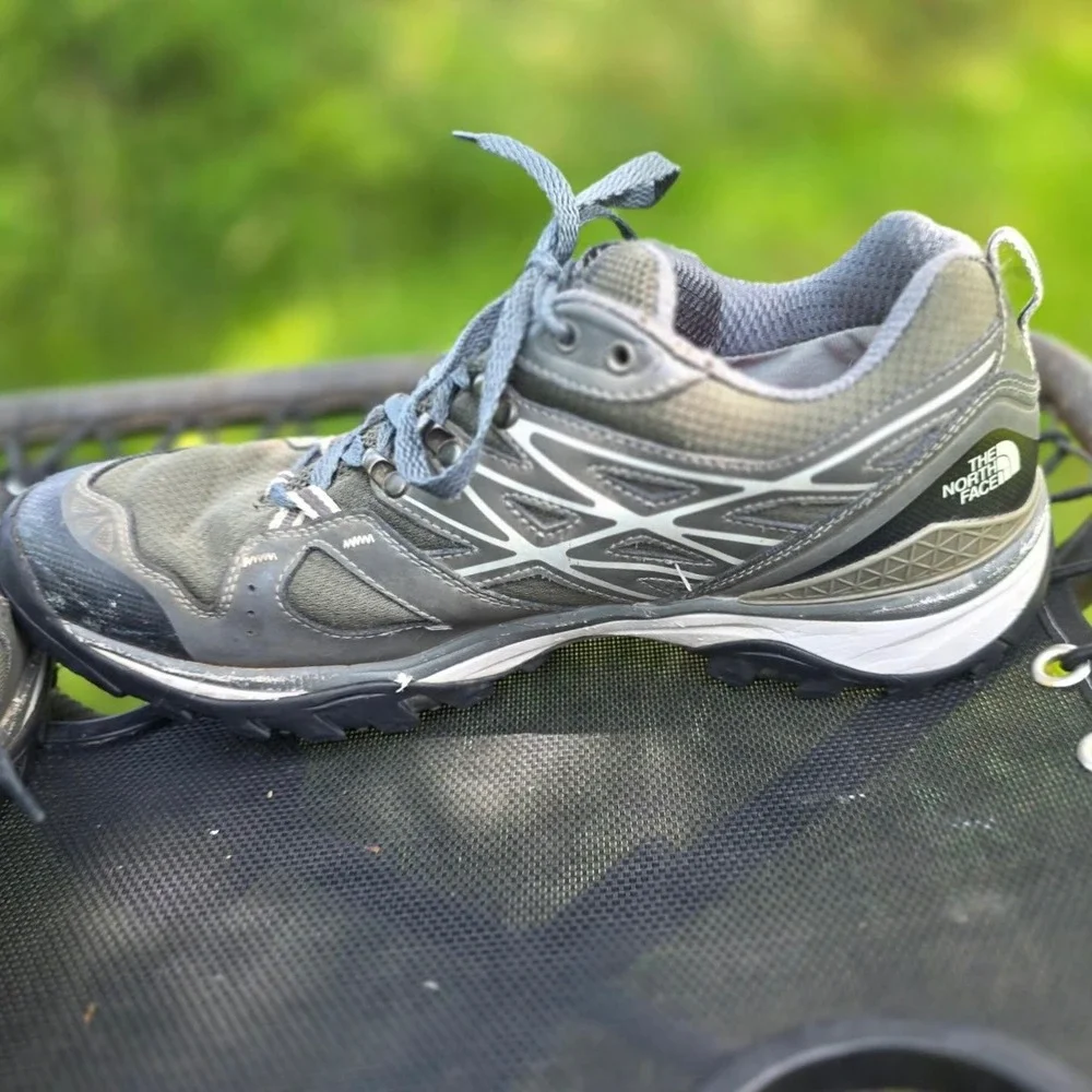 The North Face Ultra 109 GTX Mens 11.5 Gore-Tex Hiking Shoes Gray Green Gorpcore